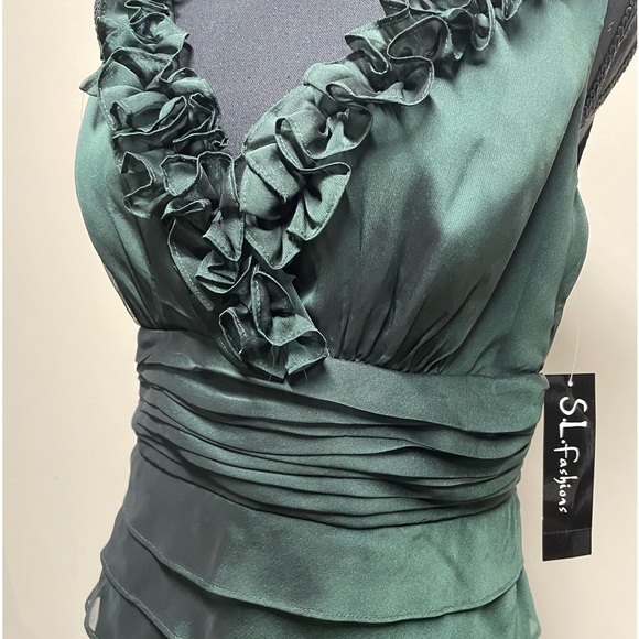 NWT SL Fashions Chiffon Shutter Dress w. Ruffle - GORGEOUS Hunter Green - Picture 3 of 10
